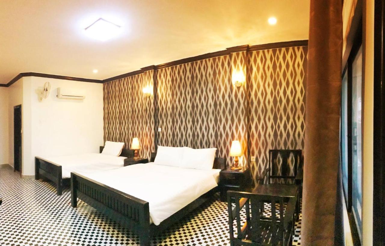 Sok San Villa Battambang Exteriör bild